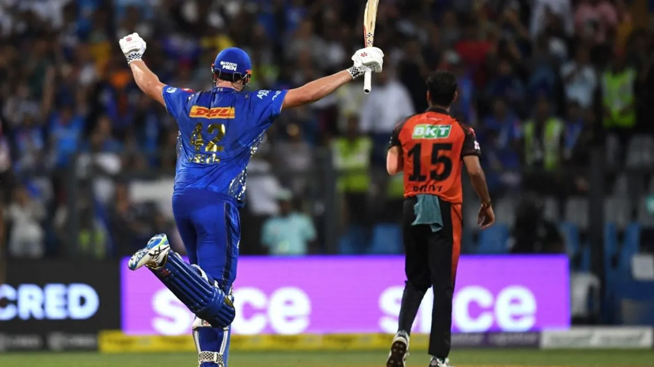  IPL 2023: Green's maiden ton put Mumbai closer to sealing playoffs berth Photograph:(AFP) 