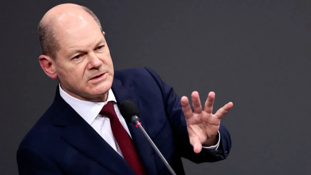  Olaf Scholz Photograph:(X) 