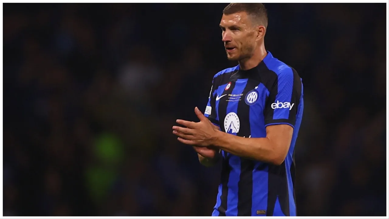  Fenerbahce rope in striker Eden Dzeko on free transfer from Inter Milan Photograph:(Reuters) 