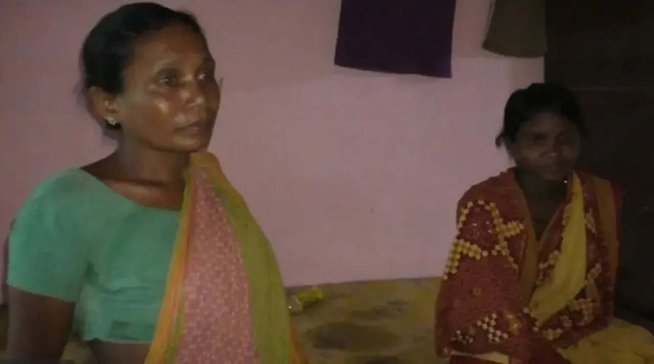  Woman sells baby for INR 800 amid financial crunch Photograph:(X) 
