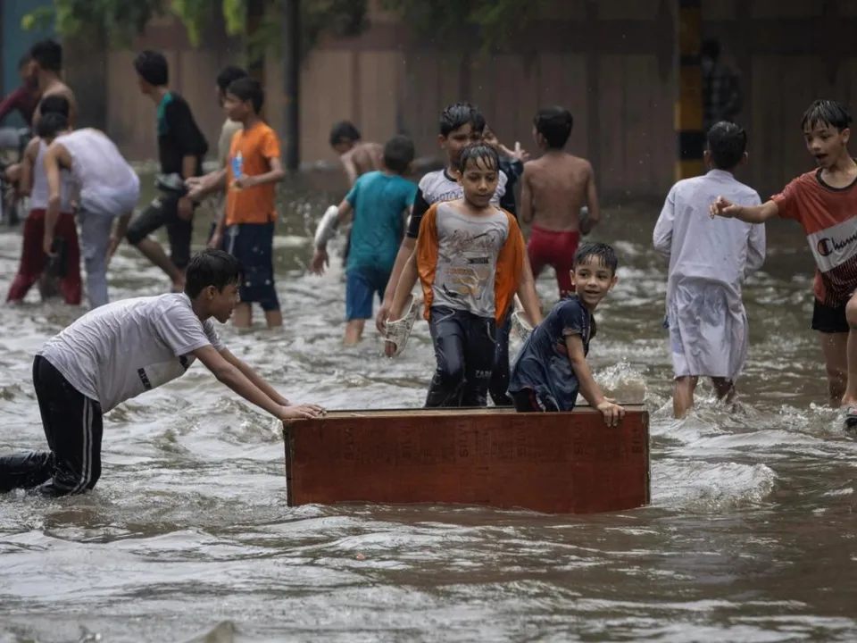  Monsoon in India  Photograph:(X) 