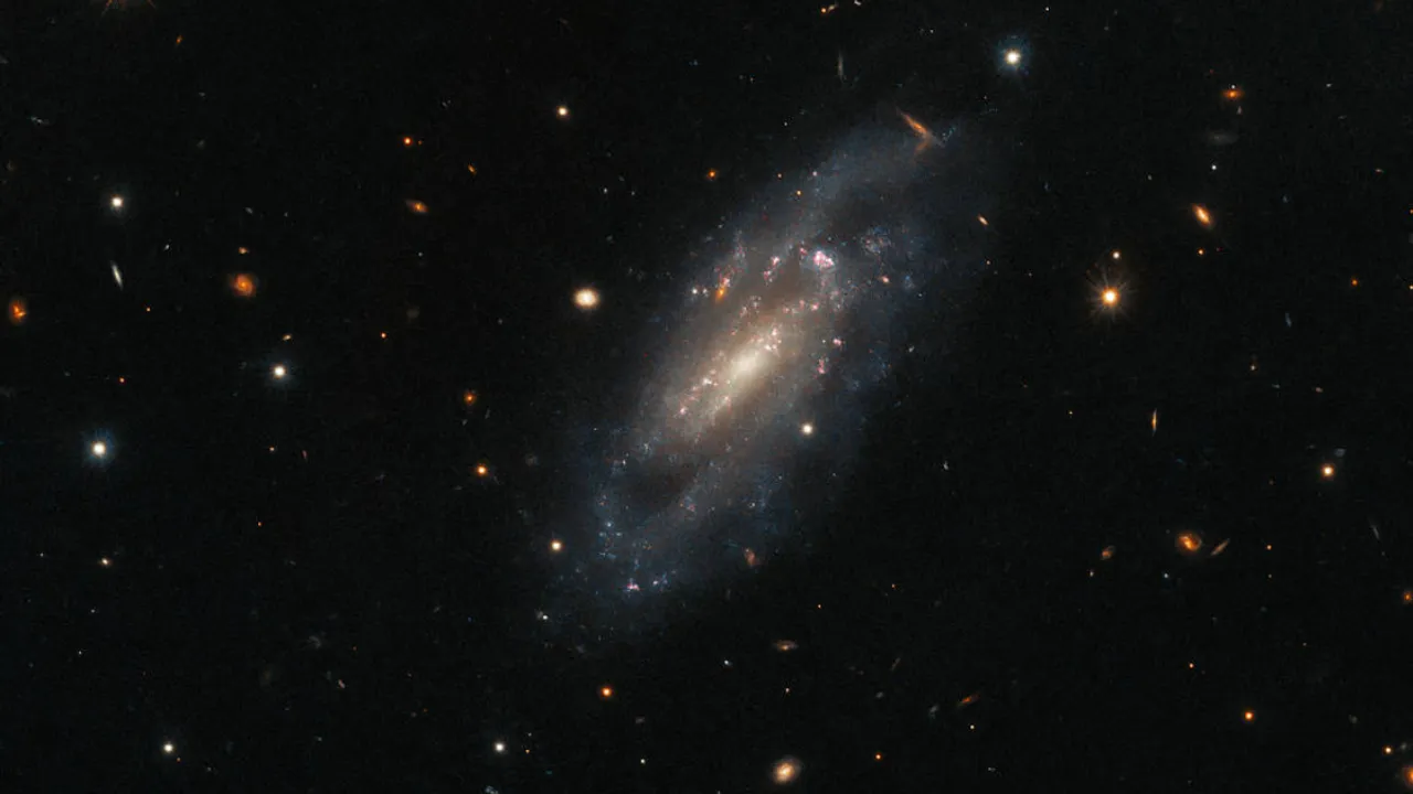  NASA Hubble telescope Photograph:(Others) 