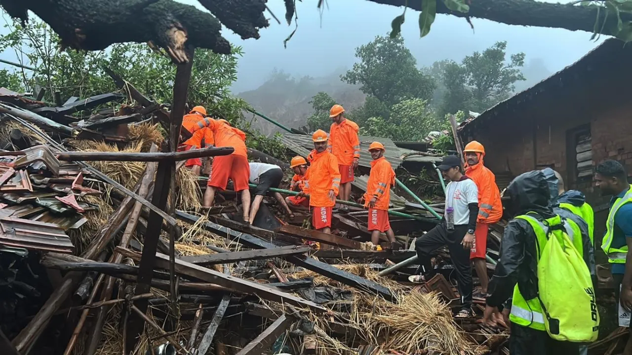  Rescue operations underway after landslide in Maharashtra. Photograph:(X) 