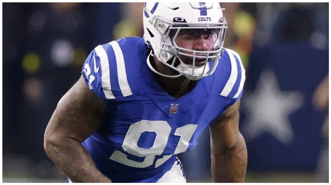  NFL: Yannick Ngakoue to join Chicago Bears for an impressive one-year deal Photograph:(X) 