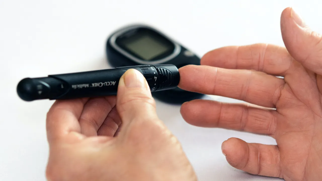  Image of a glucometer/for representation Photograph:(Others) 