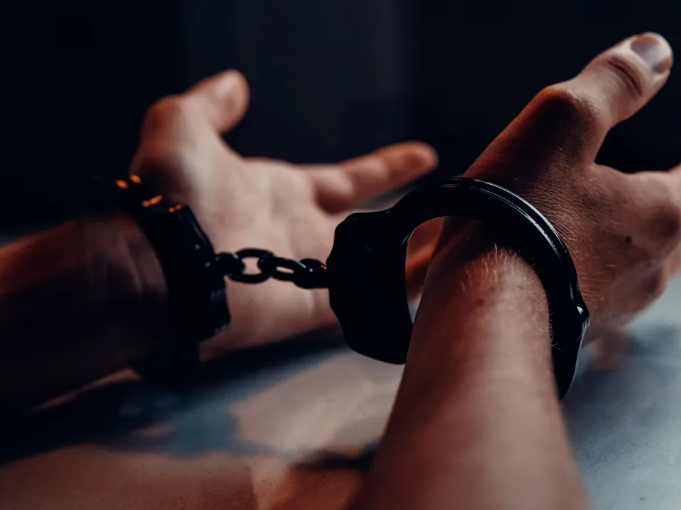  Representative image of a handcuff. Photograph:(Others) 