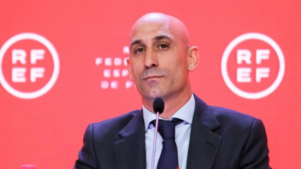  Former Spanish women's football team coach Luis Rubiales 