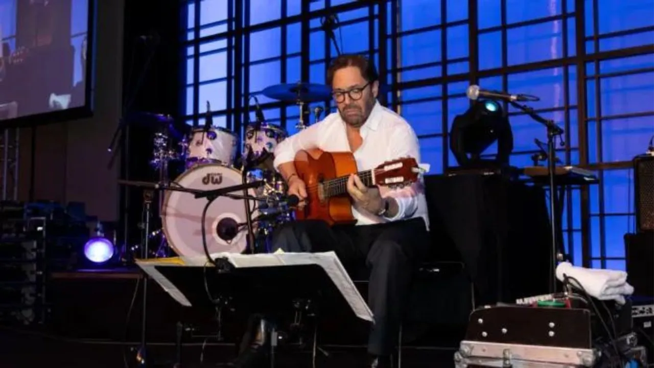 Renowned guitarist Al Di Meola suffers heart attack onstage in Romania