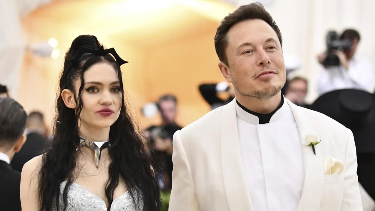  Grimes, Elon Musk Photograph:(AP) 