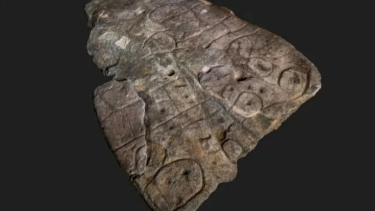  Bronze age rock Photograph:(X) 