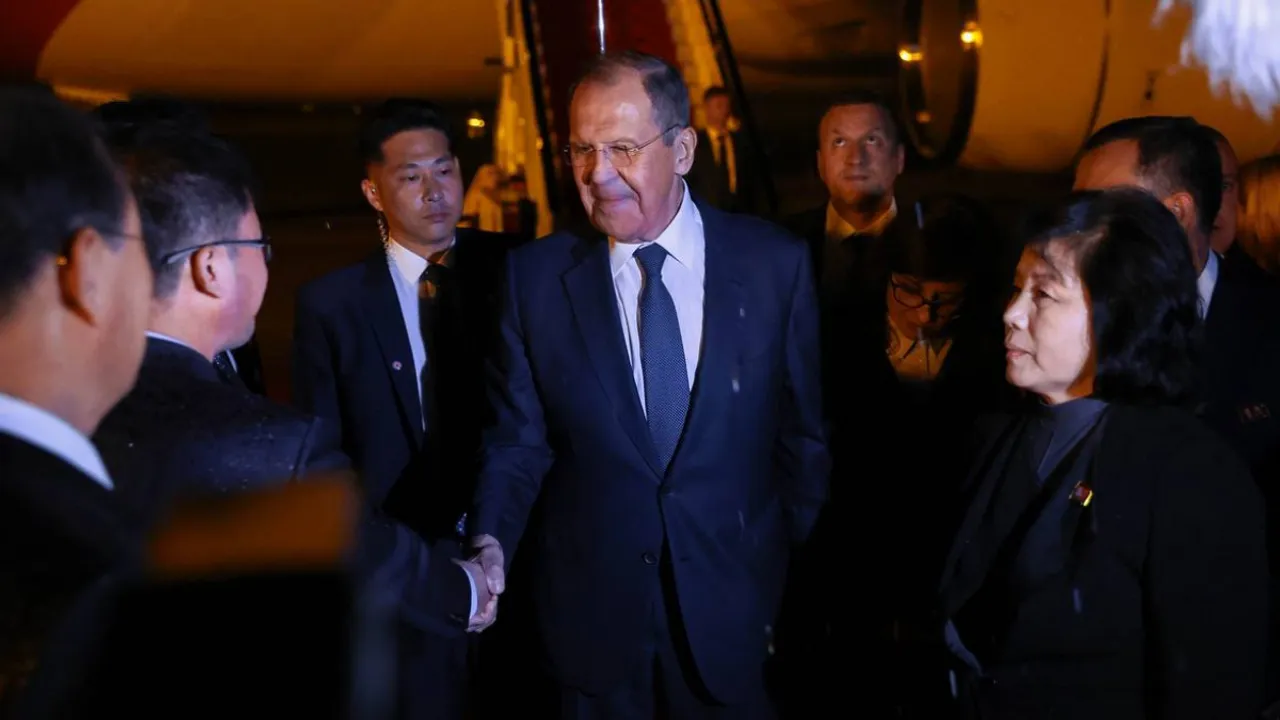  Russia says it 'highly values' North Korea's support against Ukraine as Lavrov arrives in Pyongyang Photograph:(X) 