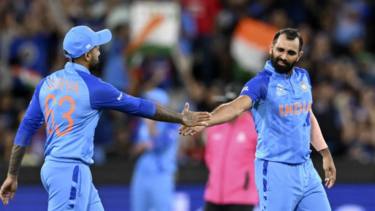  World Cup: Suryakumar replaces Pandya as India bowl first against New Zealand Photograph:(AFP) 