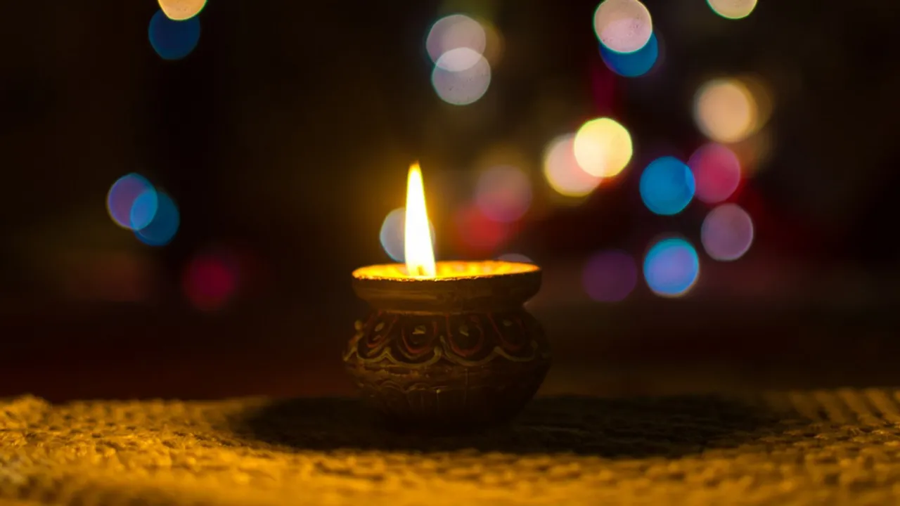  Diwali Photograph:(Others) 