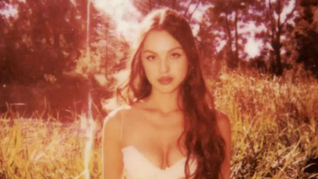  Can’t Catch Me Now's music video Photograph:(Instagram) 