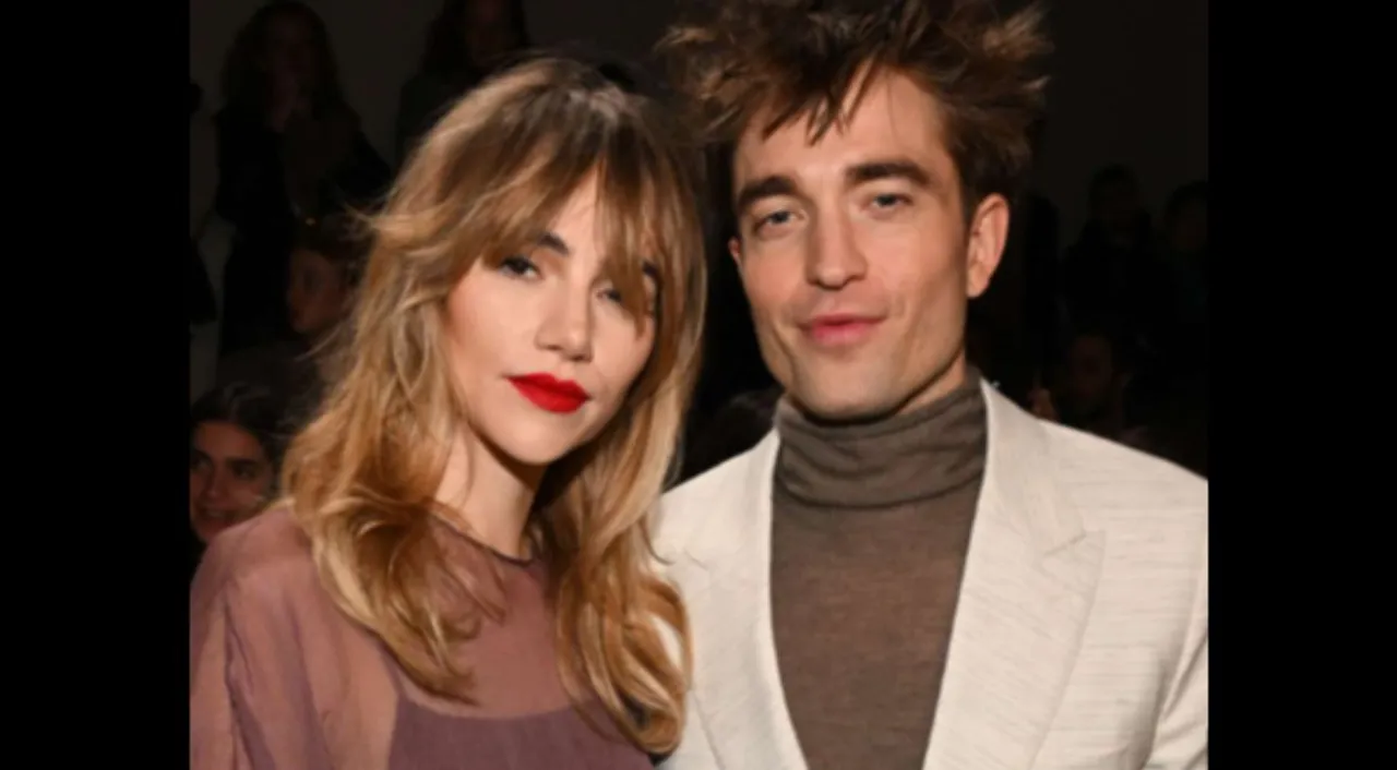  Robert Pattinson and girlfriend Suki Waterhouse Photograph:(X) 