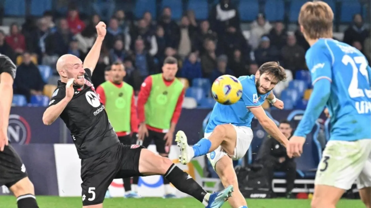  Football: Champions Napoli held to goalless draw by Monza in Serie A Photograph:(X) 