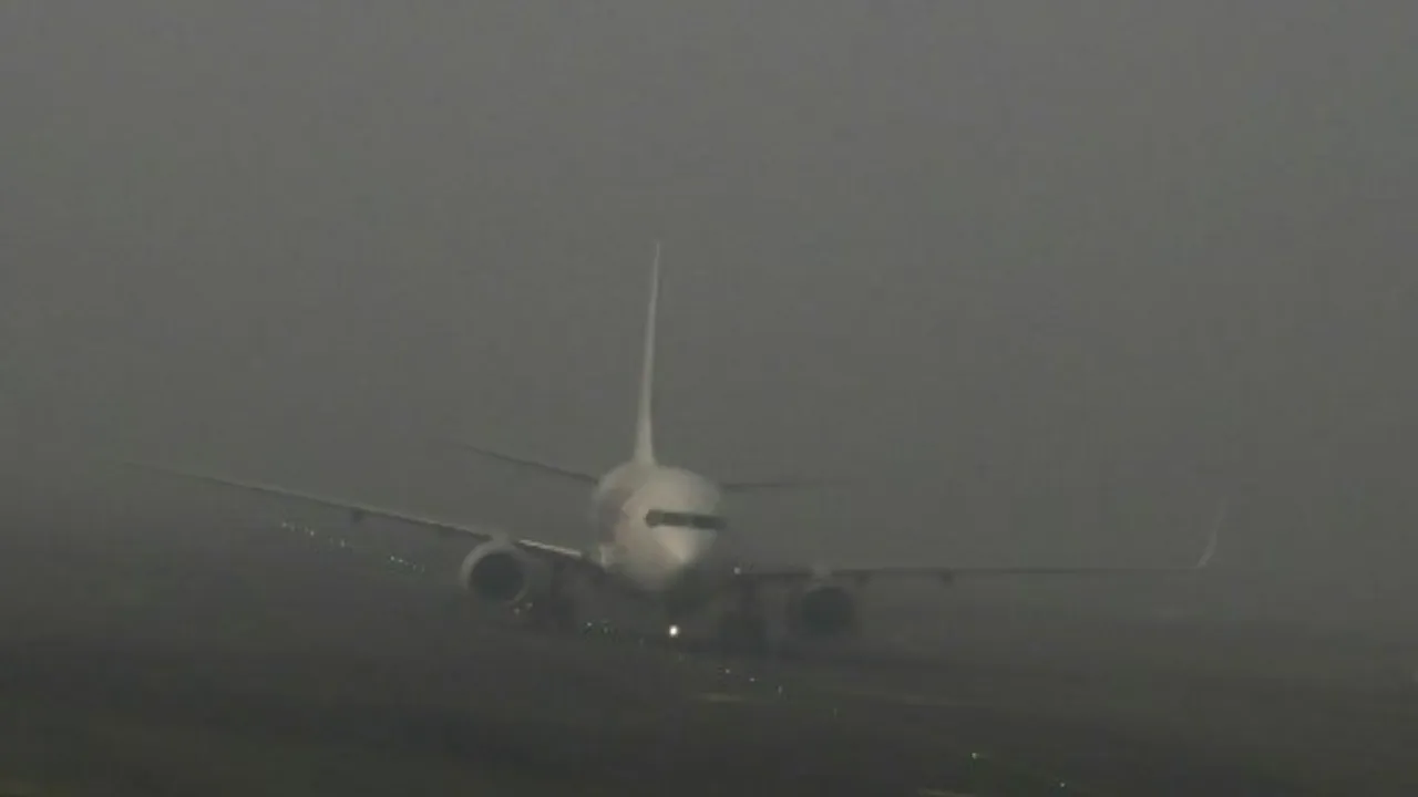  Delhi Airport Weather Photograph:(AFP) 