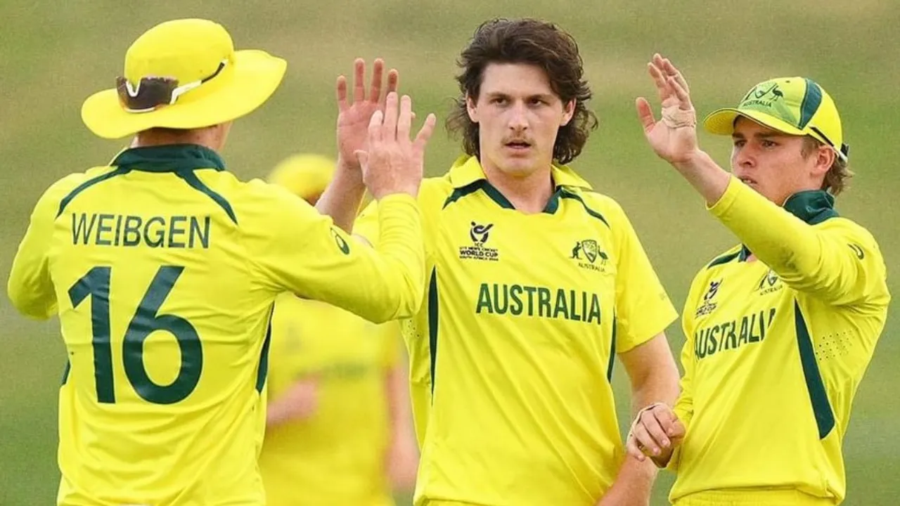  U19 World Cup: Australia ease past Pakistan to reach sixth final after Tom Straker wreaks havoc with ball Photograph:(X) 
