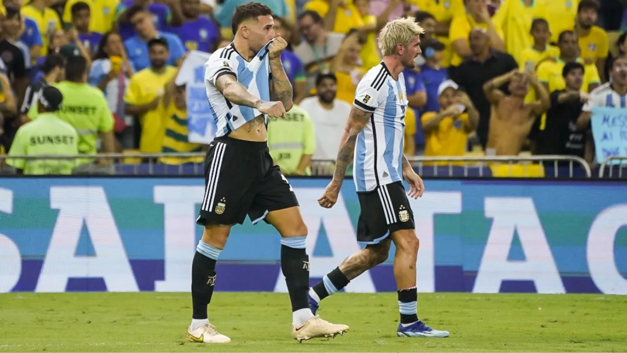  Brazil football players during the game. Photograph:(X) 