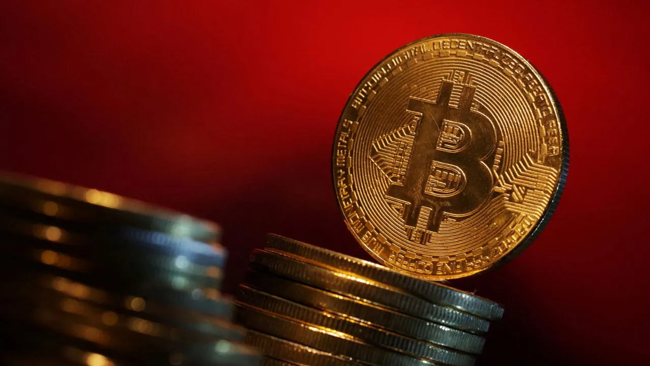  Bitcoin rises to record high Photograph:(Reuters) 