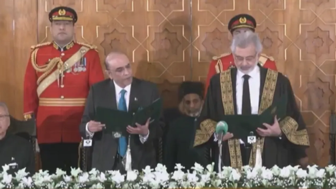  Asif Ali Zardari was sworn-in as Pakistan's president on Sunday (March 10) Photograph:(X) 