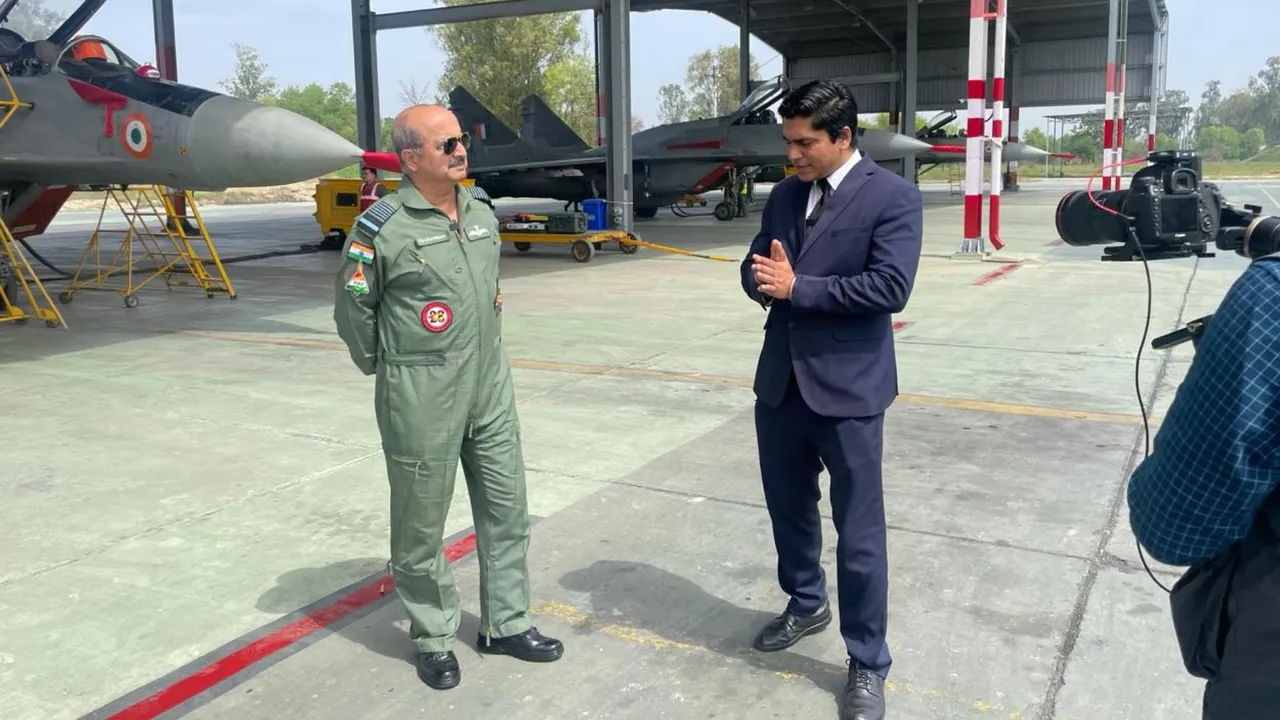  Air Chief Marshal Vivek Ram Chaudhari (left) with WION's diplomatic correspondent Sidhant Sibal Photograph:(WION) 