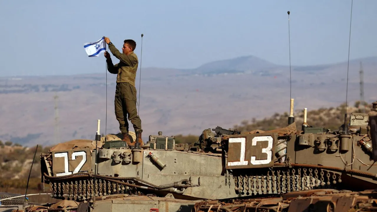  Israel kills senior Hezbollah commande Photograph:(Reuters) 