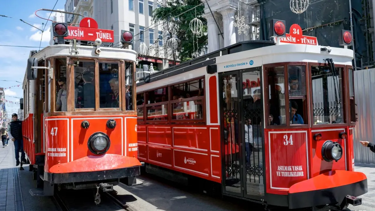  Istanbul's iconic trams Photograph:(AFP) 