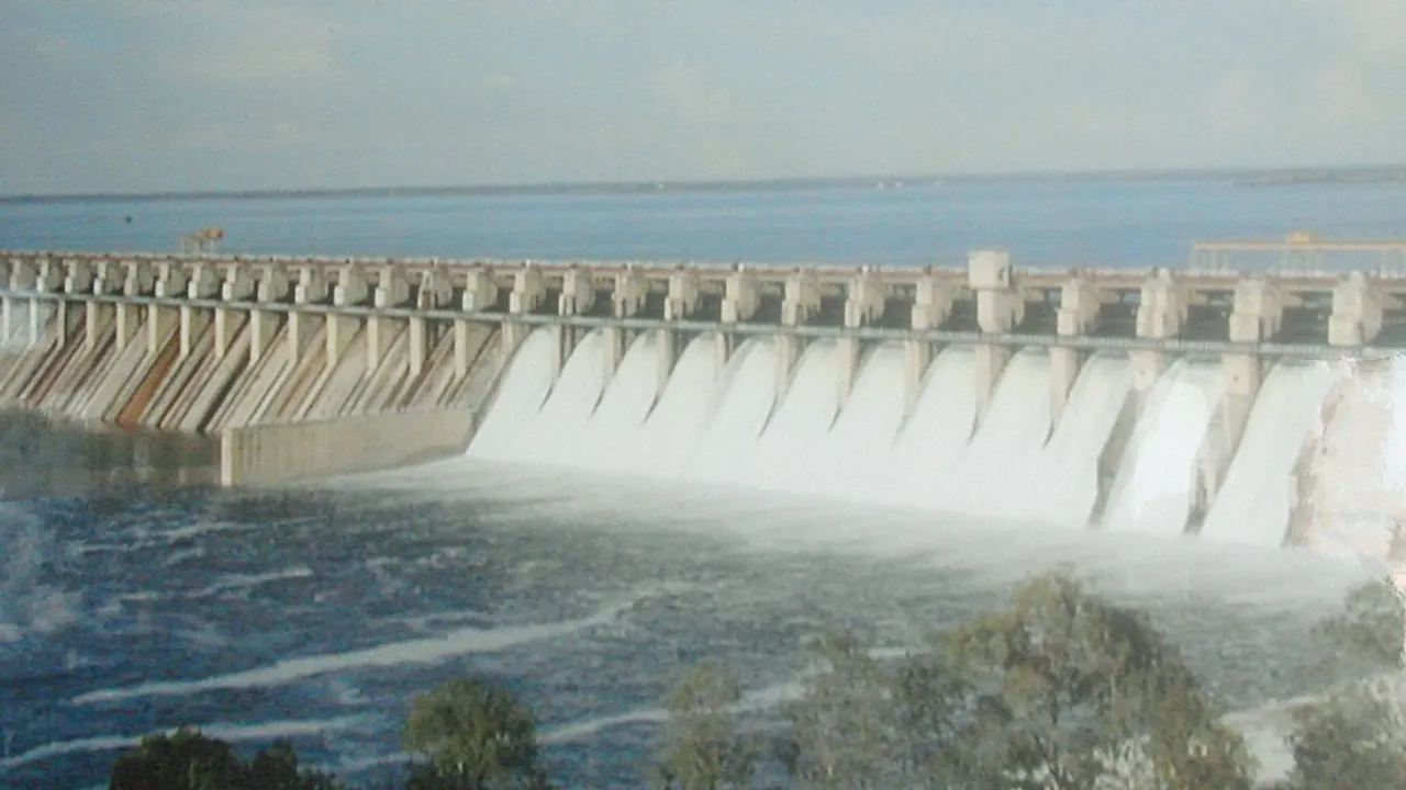  Ujani Dam in Maharashtra | Wikimedia Commons Photograph:(Others) 