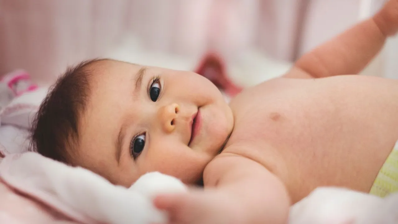  For their research, Yoo and his colleagues studied 130 infants aged less than 13 months through home recordings made monthly by their parents and caregivers. The 130 infants were divided into six groups: 0-2, 3–4, 5–6, 7–8, 9–10, 11–13 months. Photograph:(Others) 