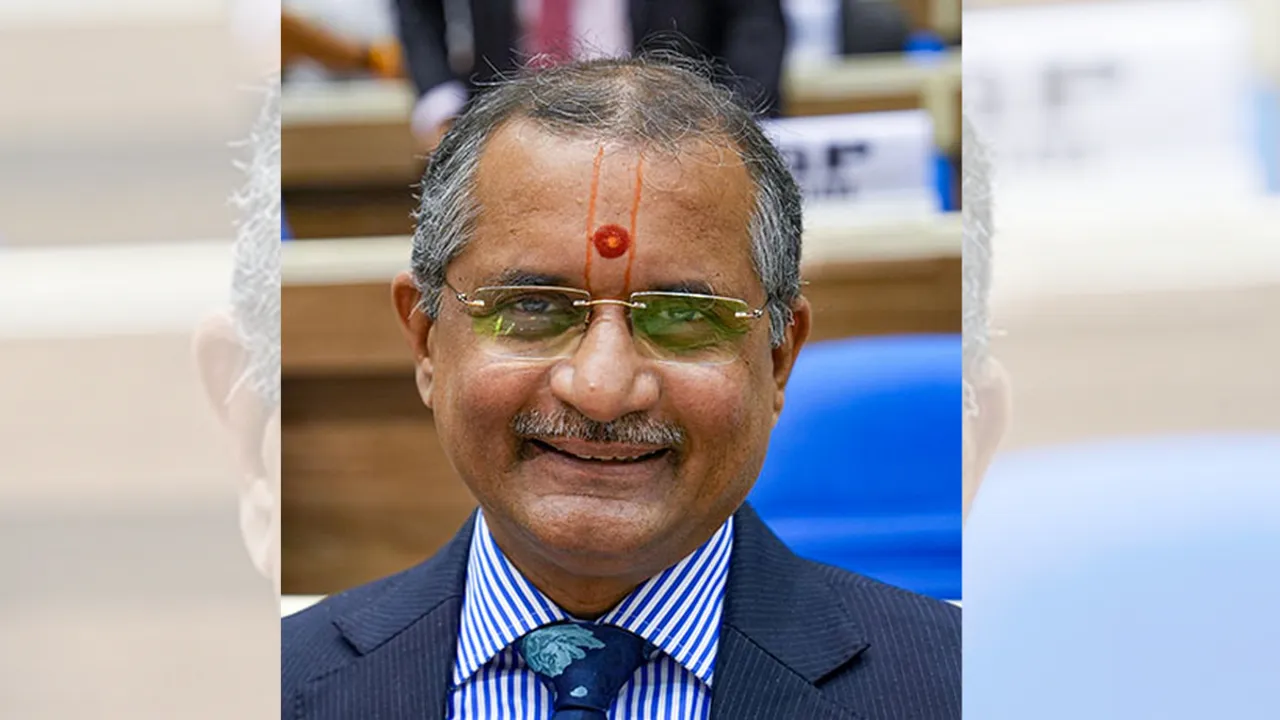  File: UPSC Chairperson Manoj Soni Photograph:(PTI) 