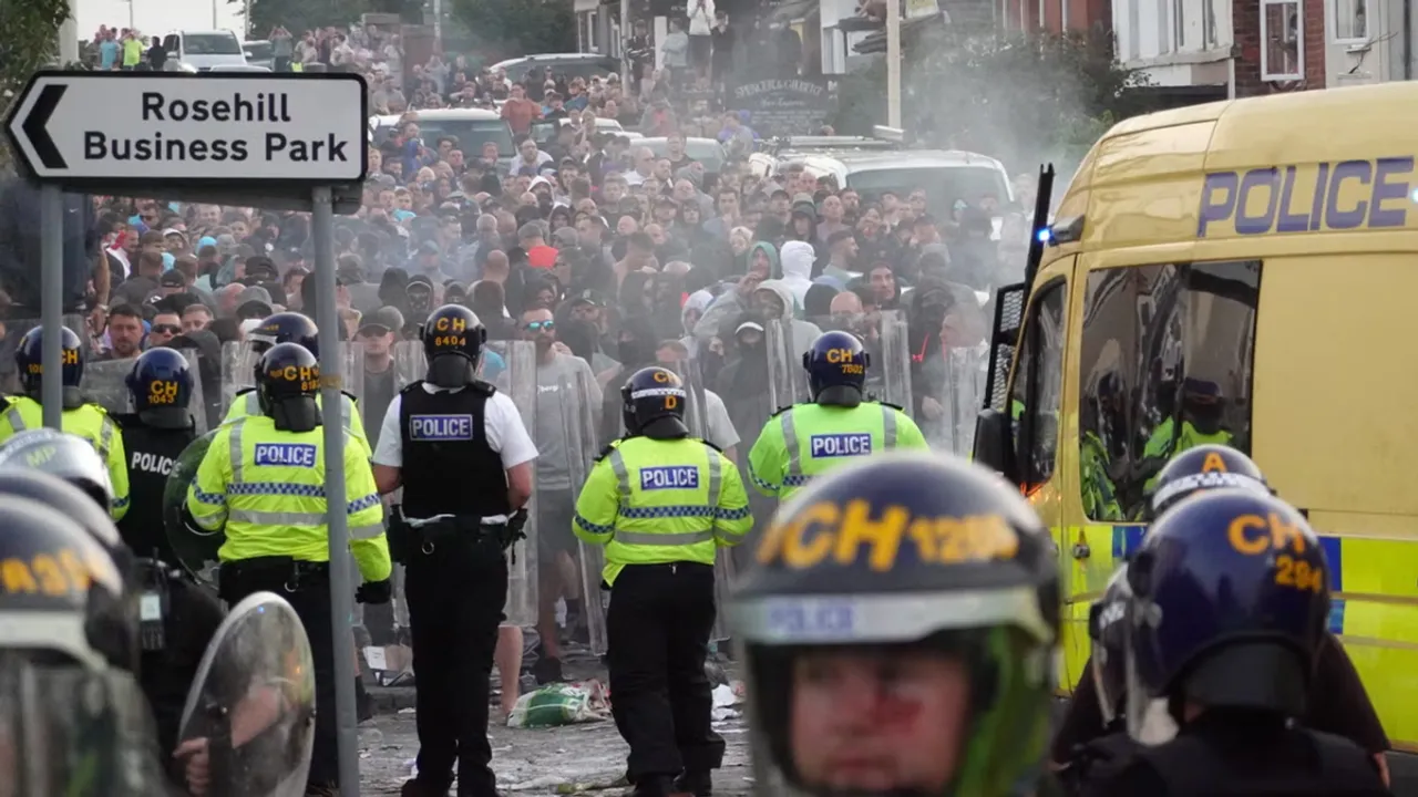  UK riots Photograph:(Others) 