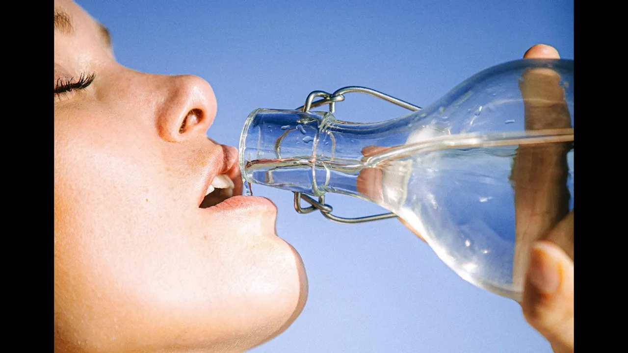  Half the workd does not trust the drinking water Photograph:(Others) 