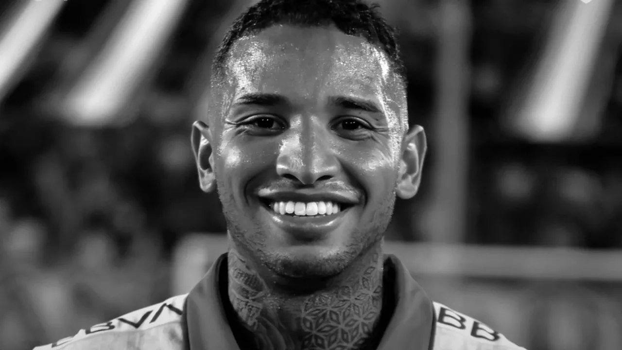  Juan Izquierdo (Source: @Nacional) Photograph:(X) 