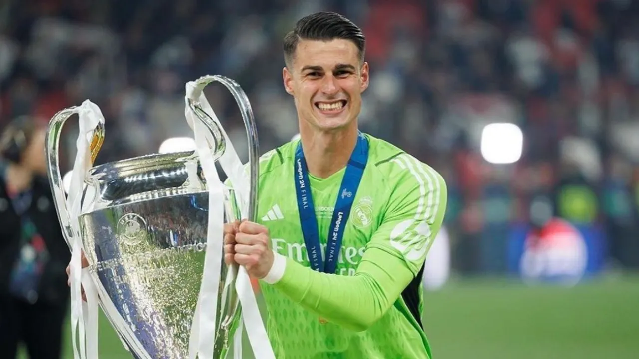  Football Transfer: Chelsea keeper Kepa joins Premier League outfit Bournemouth on loan Photograph:(X) 