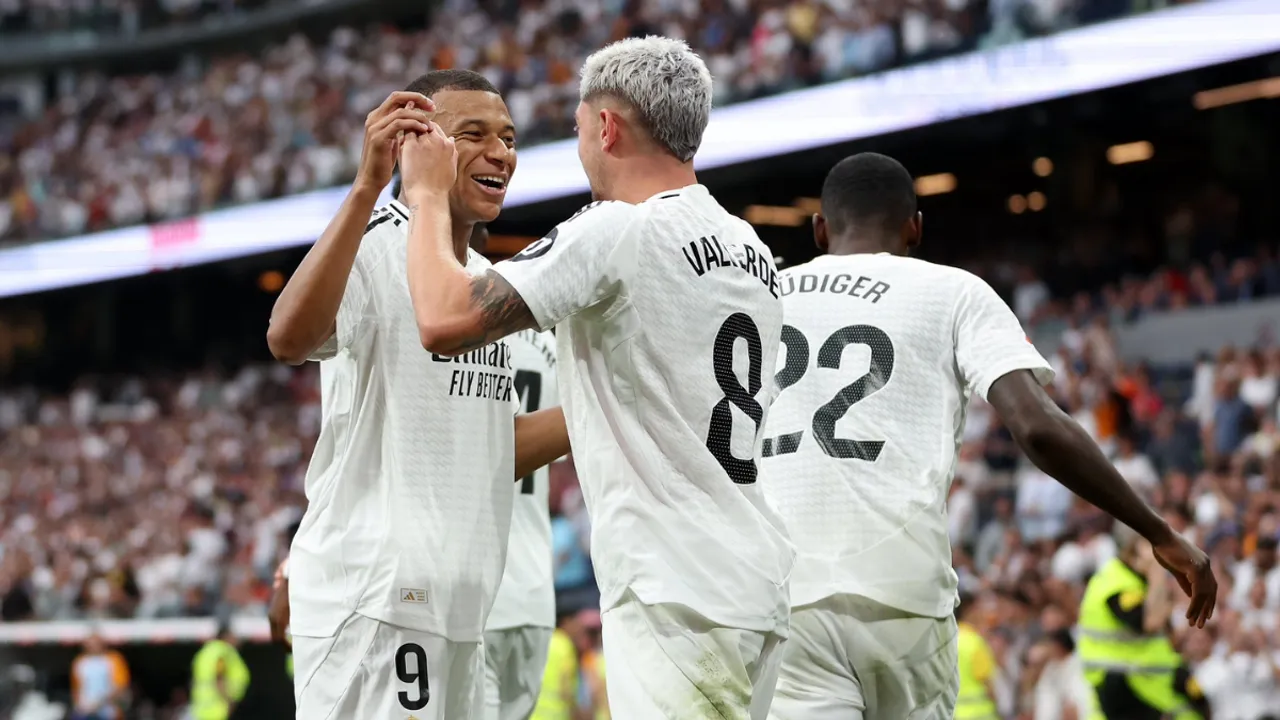  Kylian Mbappe scores first La Liga goals as Real Madrid beat Betis Photograph:(X) 