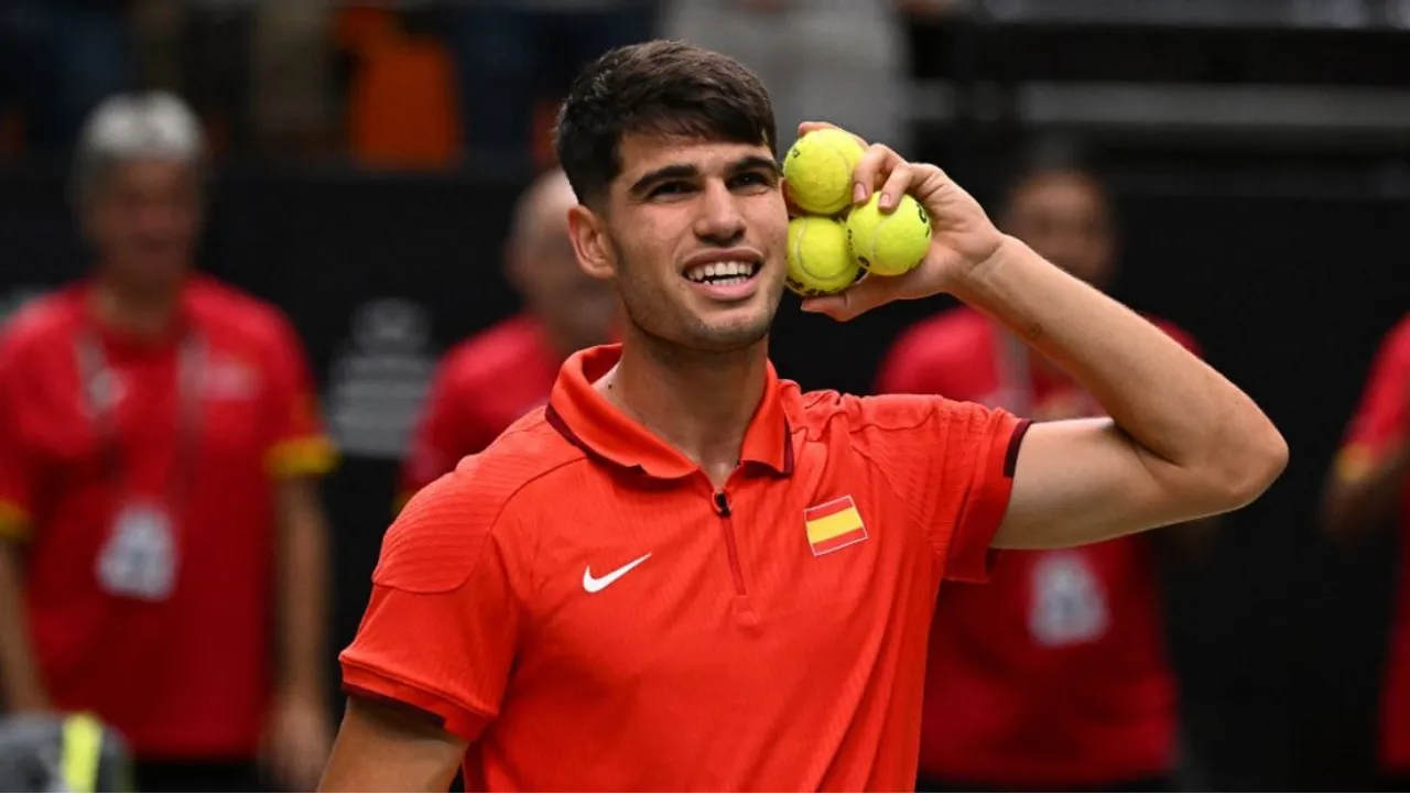  Davis Cup 2024 Alcaraz powers Spain to Last 8, USA, Germany also qualify Photograph:(AFP) 