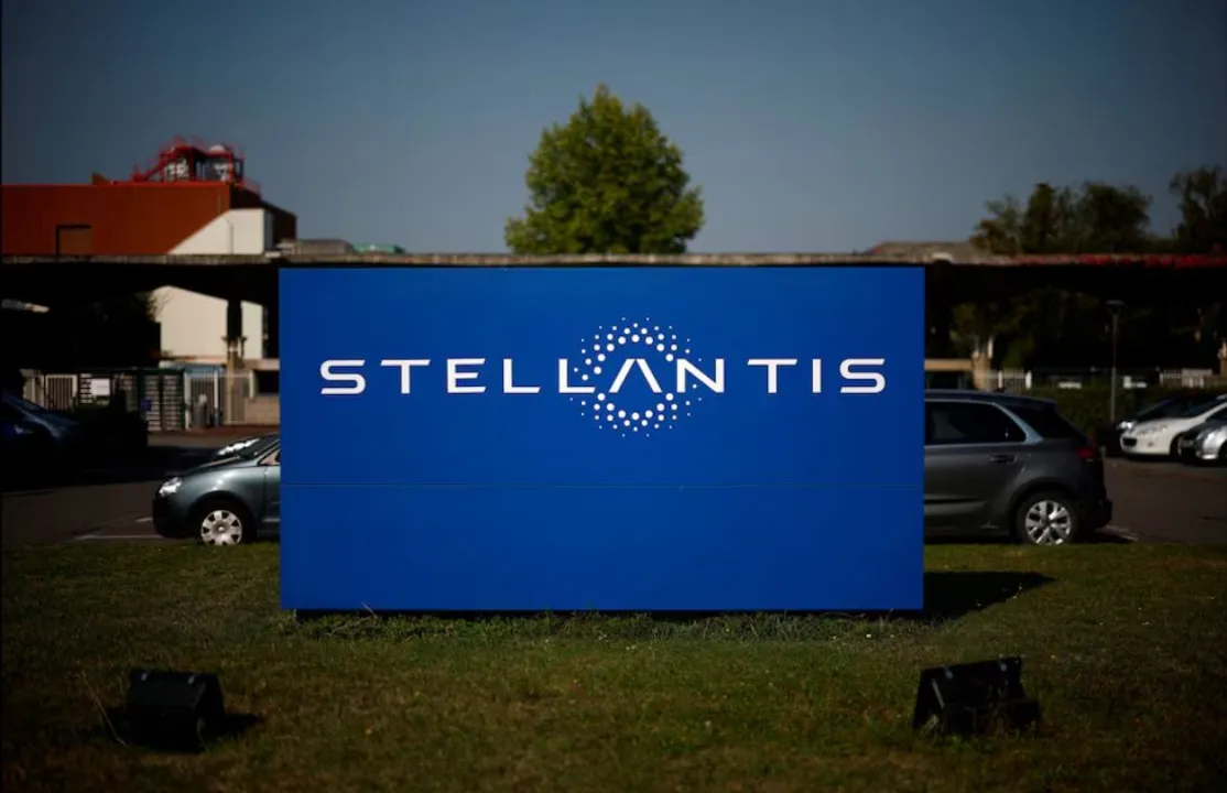  Stellantis issues profit warning amid global market challenges and rising Chinese competition Photograph:(Reuters) 