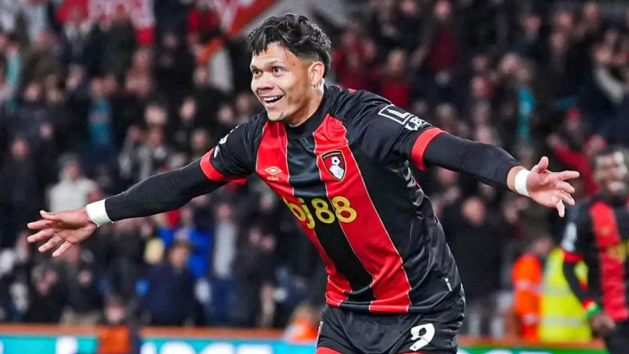  Premier League: Evanilson off the mark in Bournemouth win over Southampton Photograph:(X) 