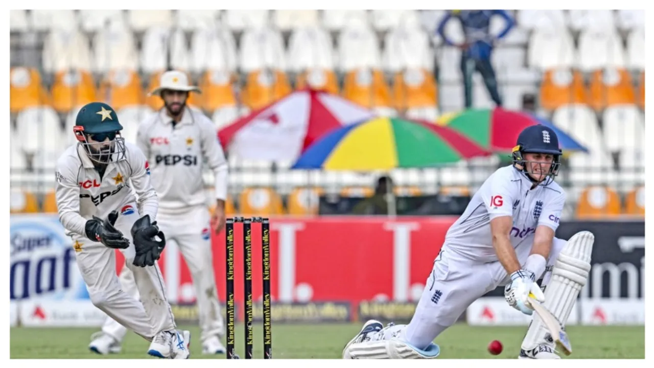  Pak vs Eng: Pietersen SLAMS Multan pitch as runs pile up in series opener Photograph:(AFP) 