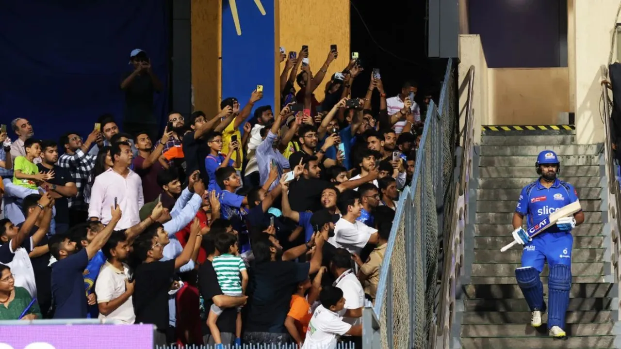  IPL 2025 Auction Harbhajan expects teams to break the bank for Rohit Sharma Photograph:(Others) 