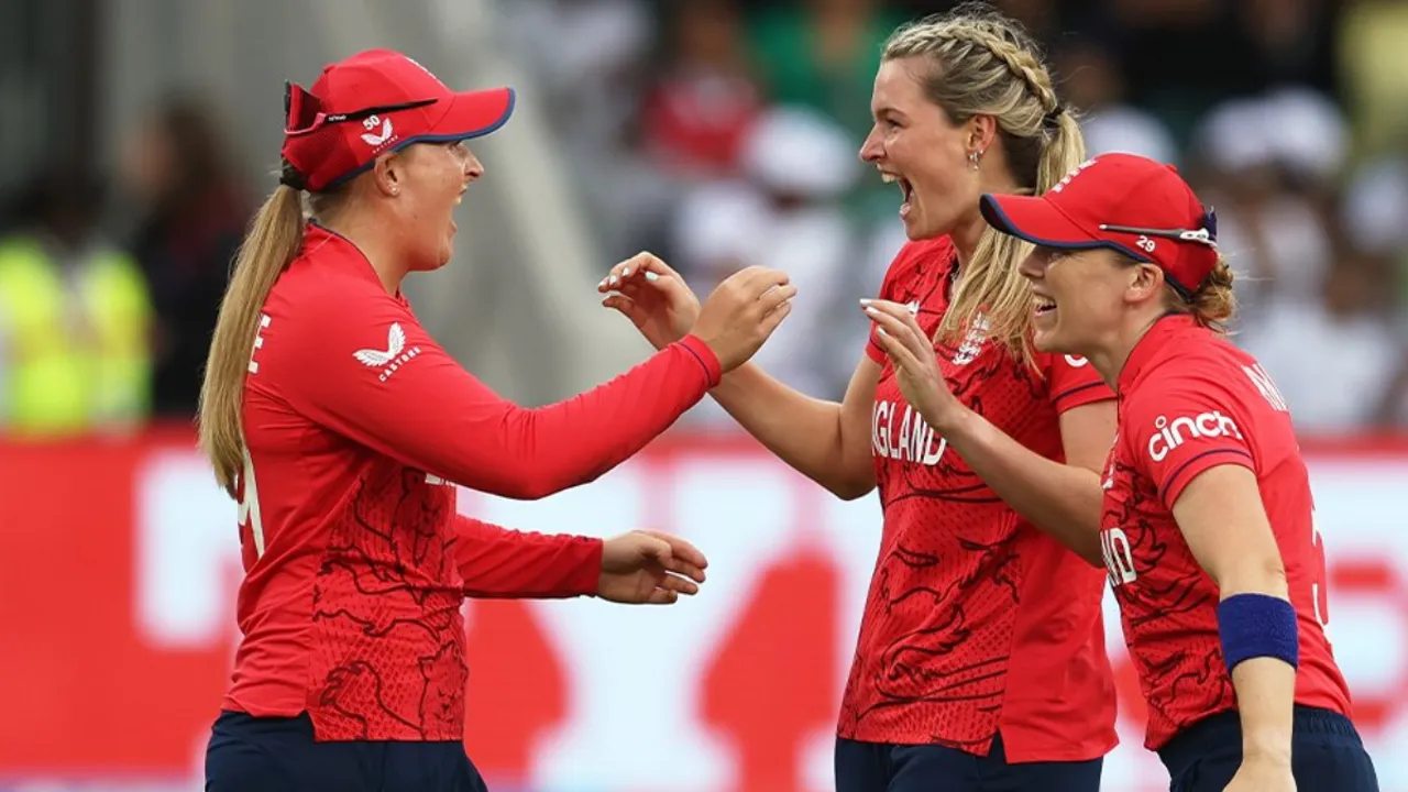  Explained: England, West Indies and South Africa Women's T20 World Cup semifinal qualification scenarios Photograph:(X) 