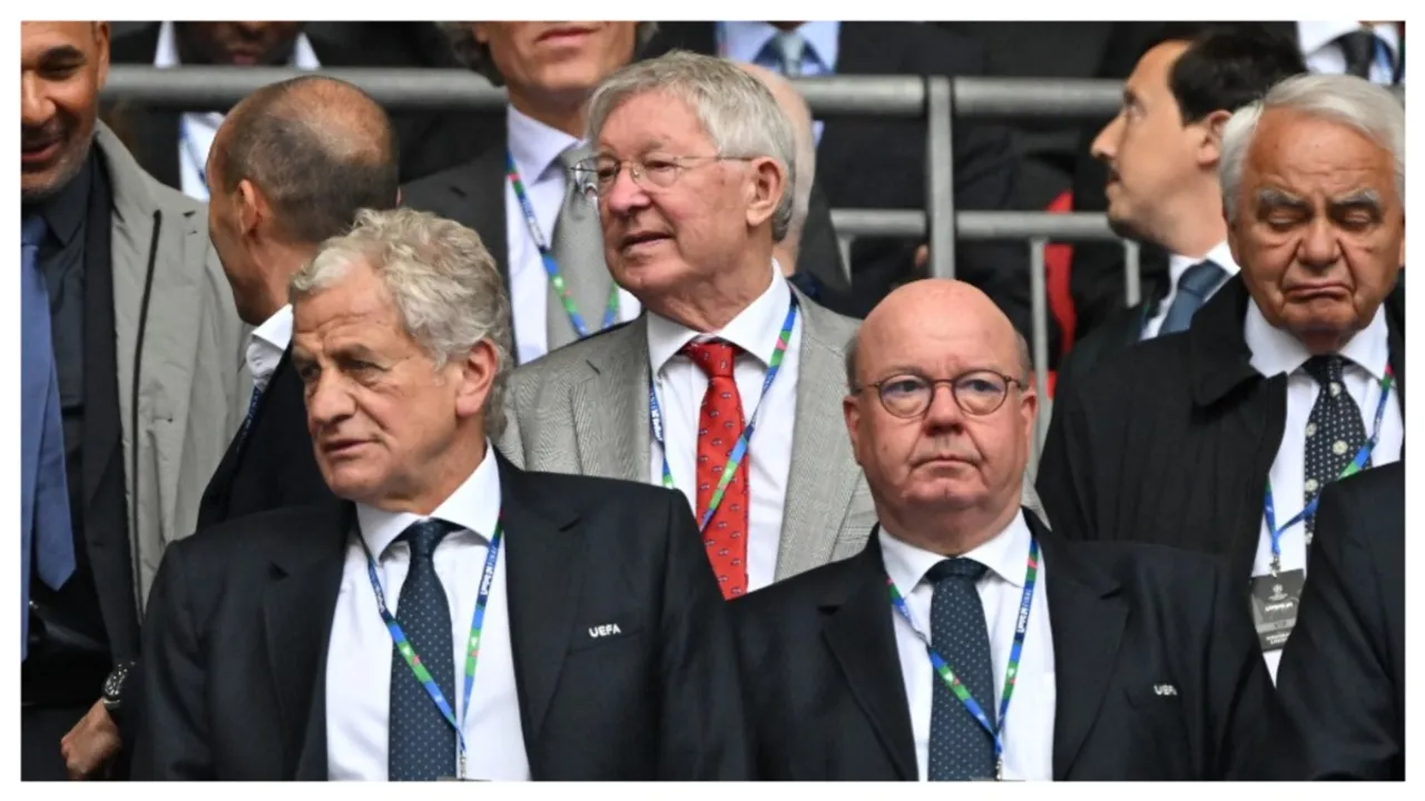 Alex Ferguson to leave Manchester United ambassador role as club cuts costs Photograph:(AFP) 