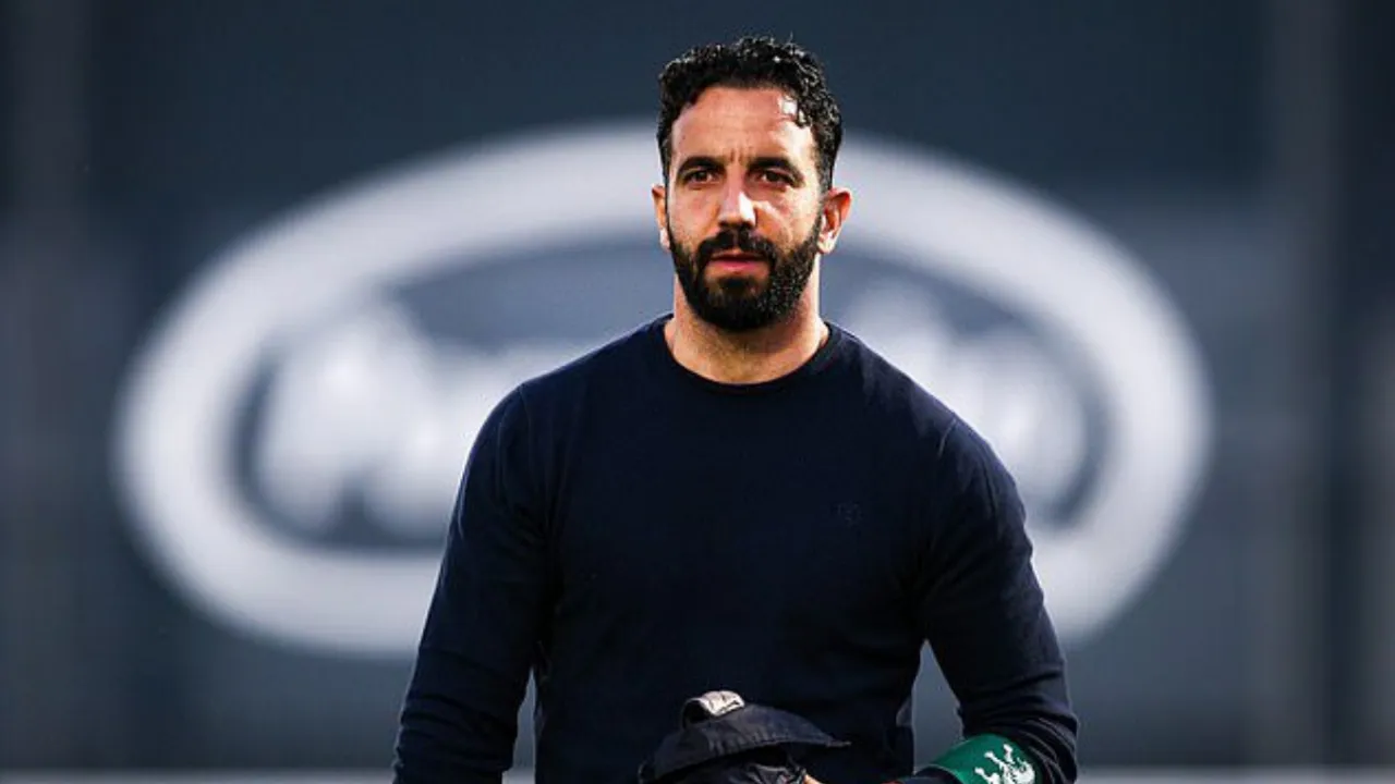  Ruben Amorim confirms Manchester United approach but says 'nothing decided yet' Photograph:(X) 
