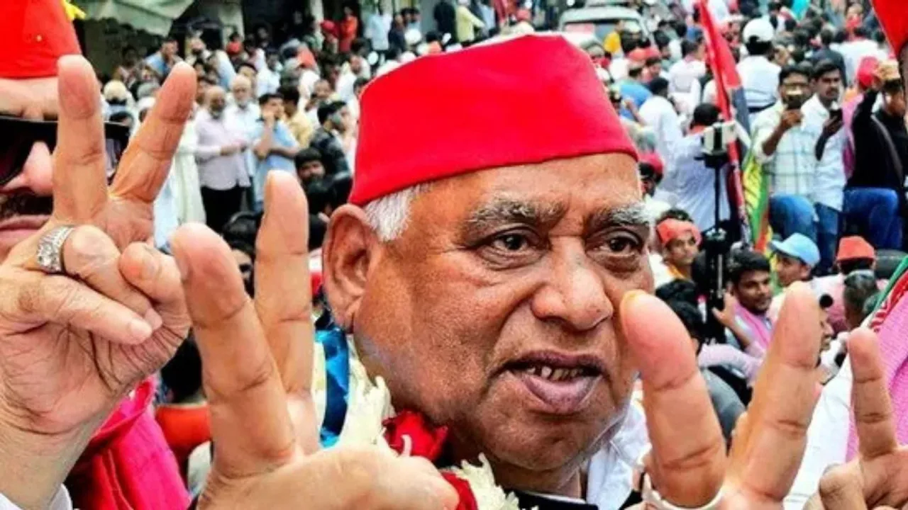  Samajwadi Party MP Awadhesh Prasad Photograph:(PTI) 