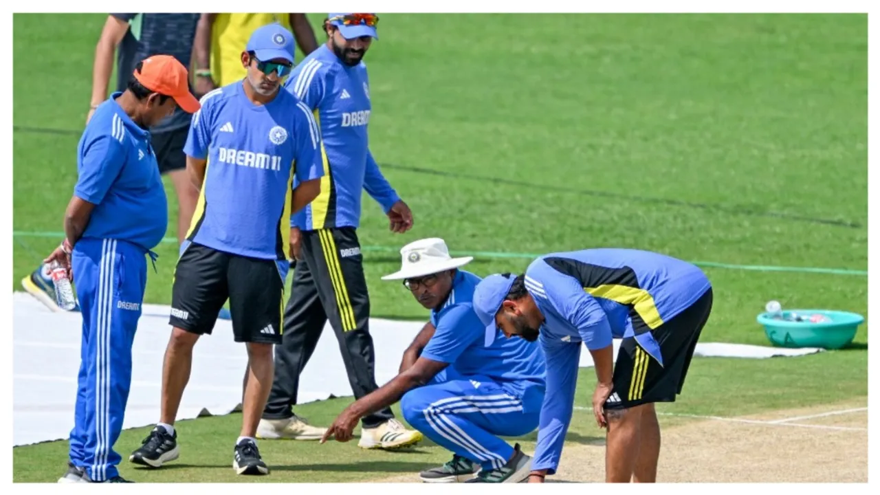  Gambhir defied Dravid's 'pitch theory' during NZ Tests: Report Photograph:(AFP) 