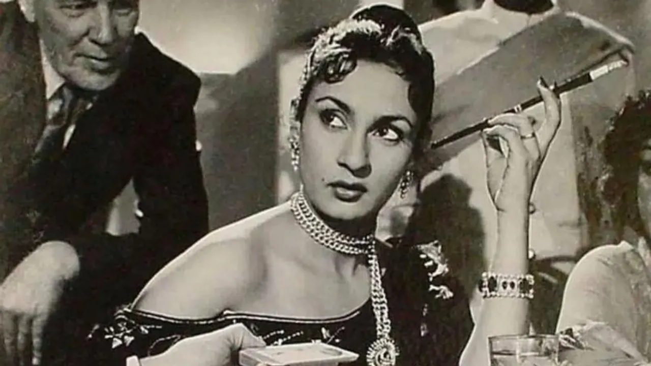  Bollywood actress Nadira in the 1960s Photograph:(Instagram) 