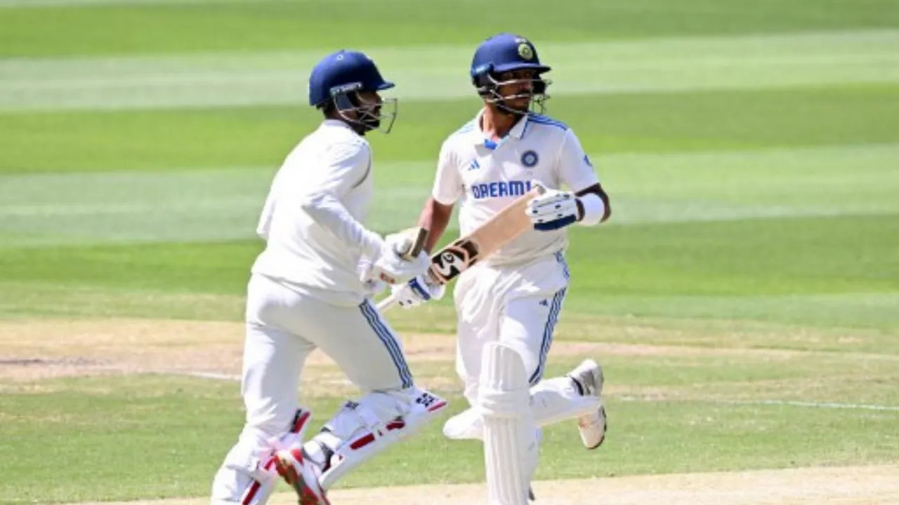  Border-Gavaskar Trophy: Tim Paine picks THIS Indian batter over Rishabh Pant to succeed Down Under Photograph:(AFP) 