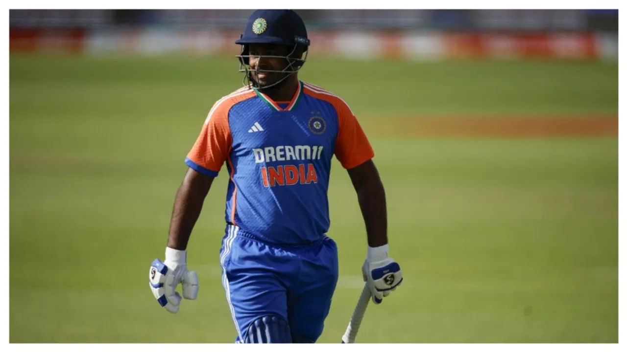  Dhoni, Kohli, Rohit wasted 10 years of my son's career: Sanju's father Photograph:(AFP) 
