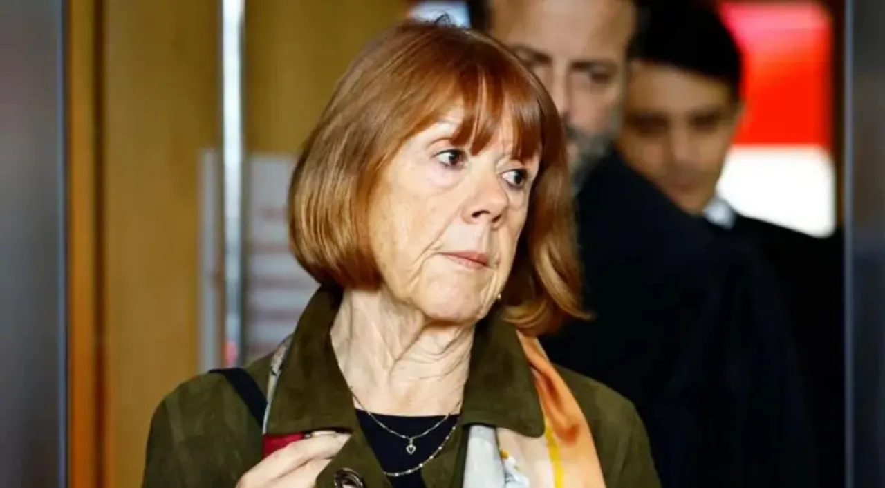  Gisèle Pelicot walks through courthouse after earlier testimony Photograph:(Reuters) 